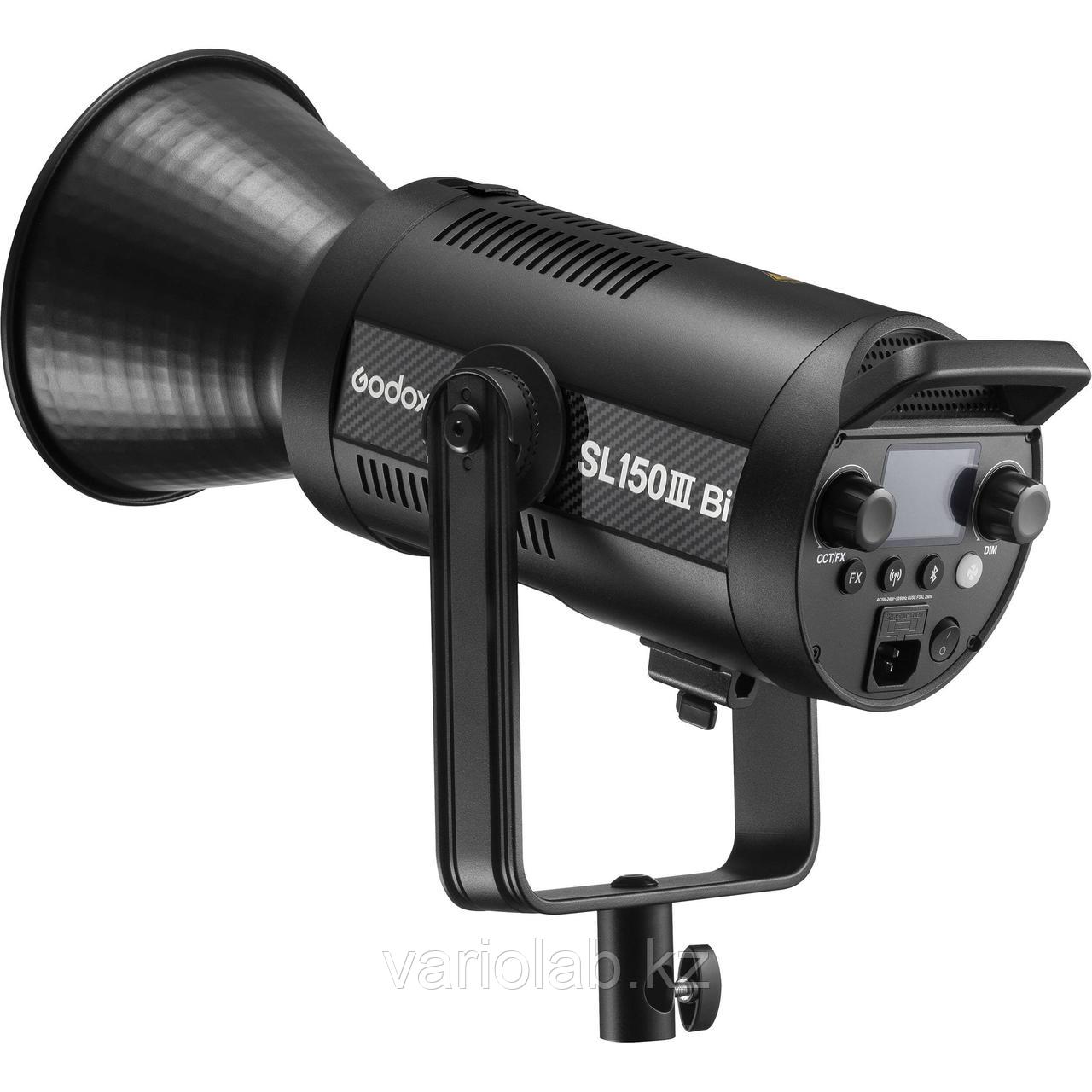 Осветитель студийный GODOX SL150IIIBi LED