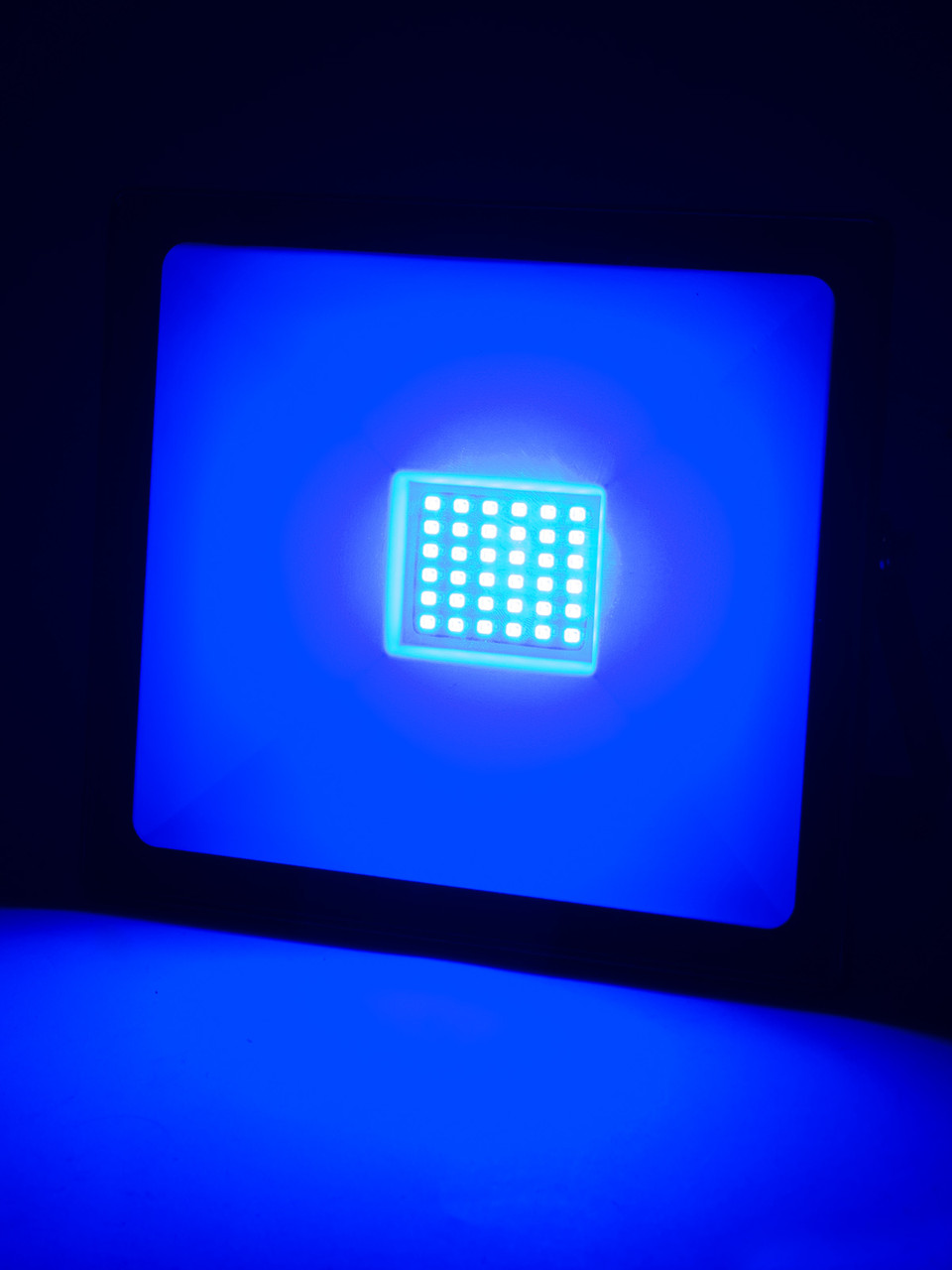 Прожектор светодиодный СДО-04-050Н-С (синий свет) 50 Вт, IP65, черный, Народный - фото 3 - id-p109212268
