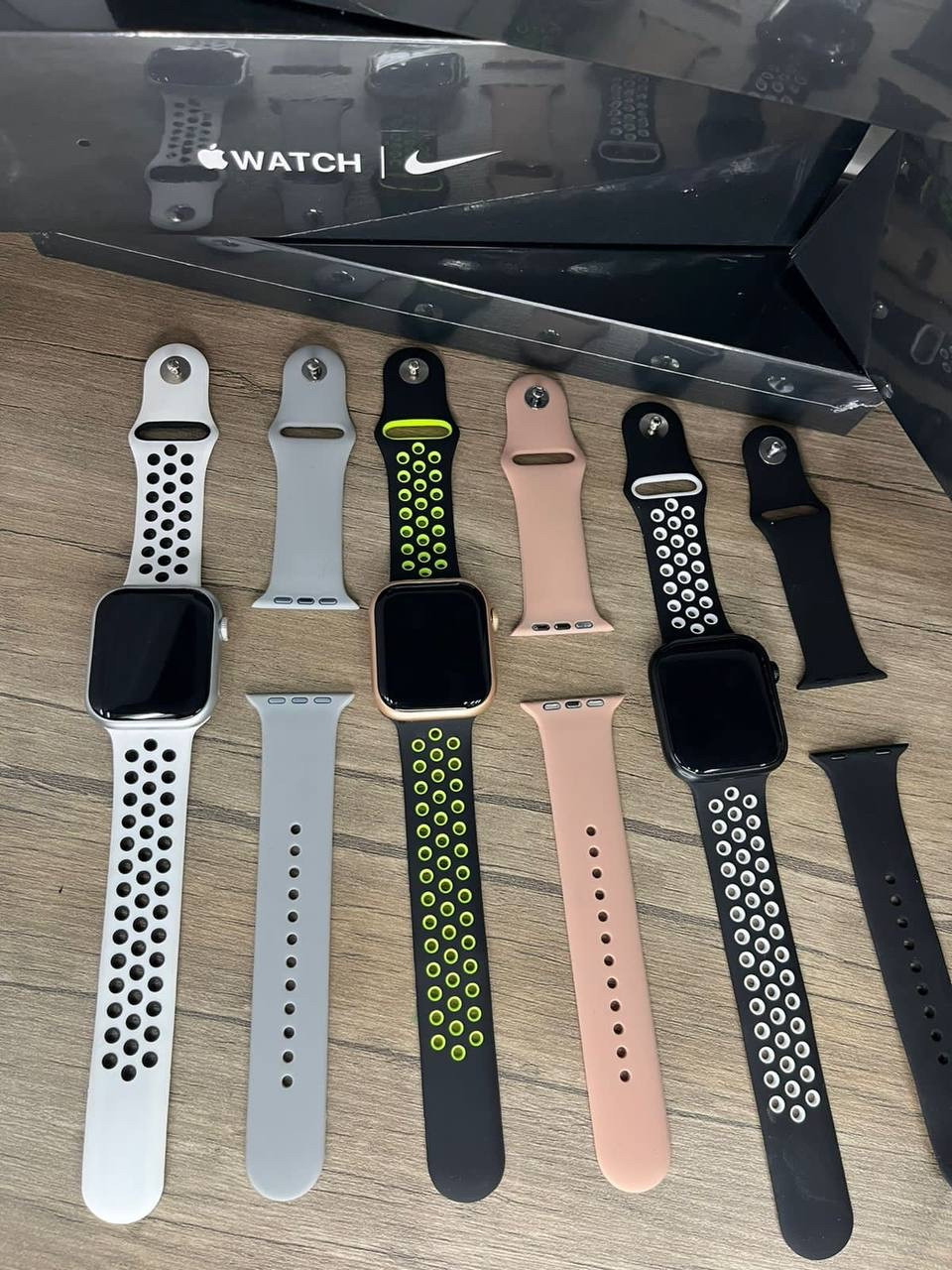 Apple Watch Nike Series 8 - фото 1 - id-p109245280