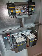 Шкаф аварийного переключения АВР21-200А 25кА; 2хВА88 200А; схема 2-1 с ДГУ; 13 отходящих; IP31 IEK