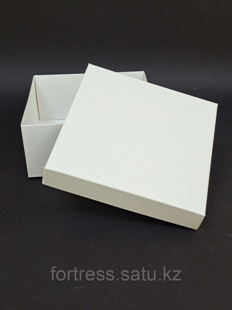 Коробка крышка+дно 18*18*8см белая - фото 2 - id-p85176662