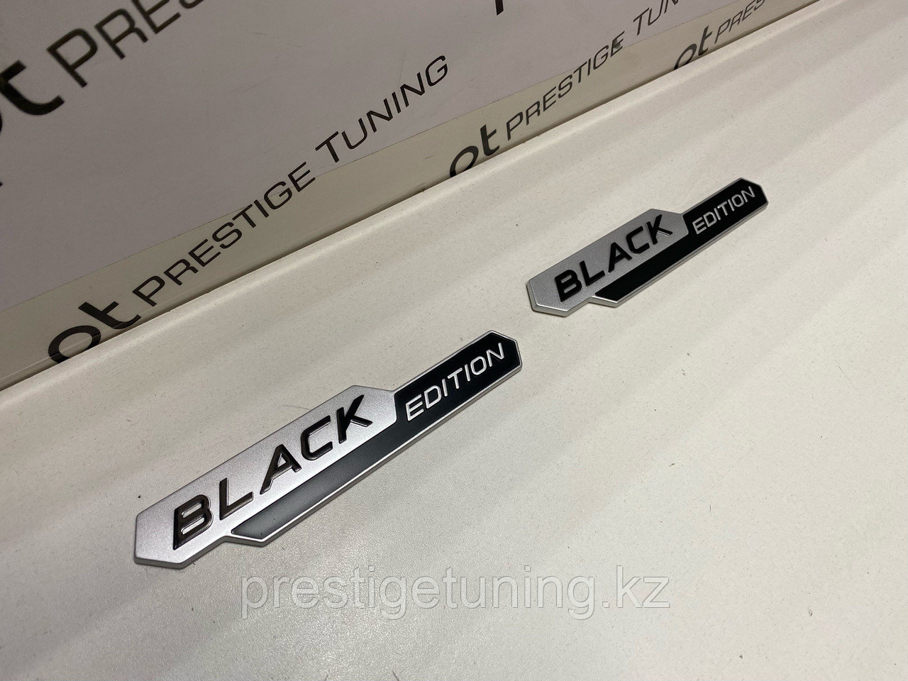 Шильдик BLACK EDITION на Land Cruiser Prado 2018-23