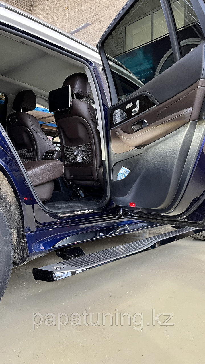 Пороги выдвижные электрические ОЕМ для Mercedes Benz Maybach GLS X167 под оригинал 2019- - фото 7 - id-p109297138