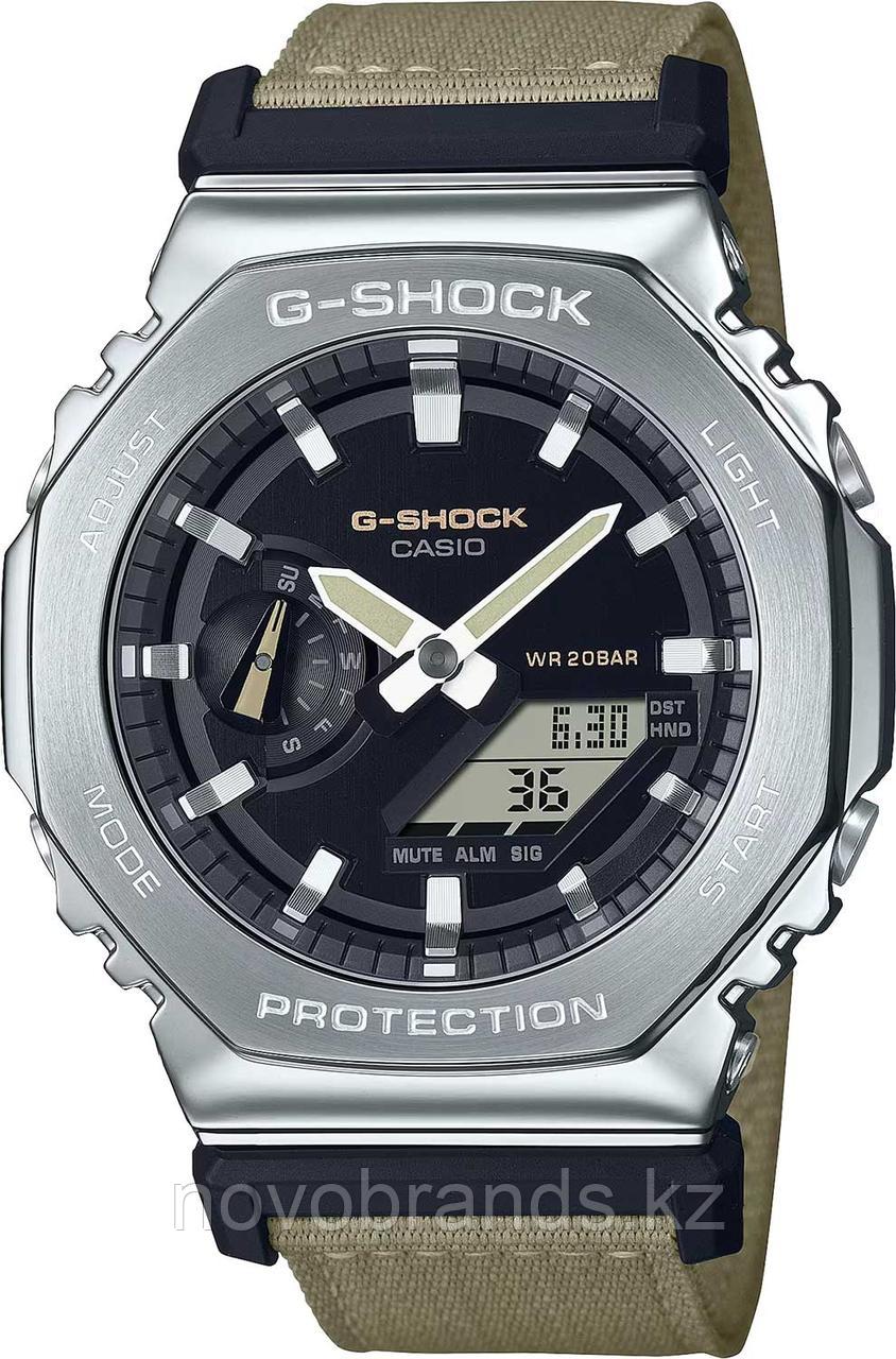 Часы Casio G-Shock GM-2100C-5AER - фото 1 - id-p109368811