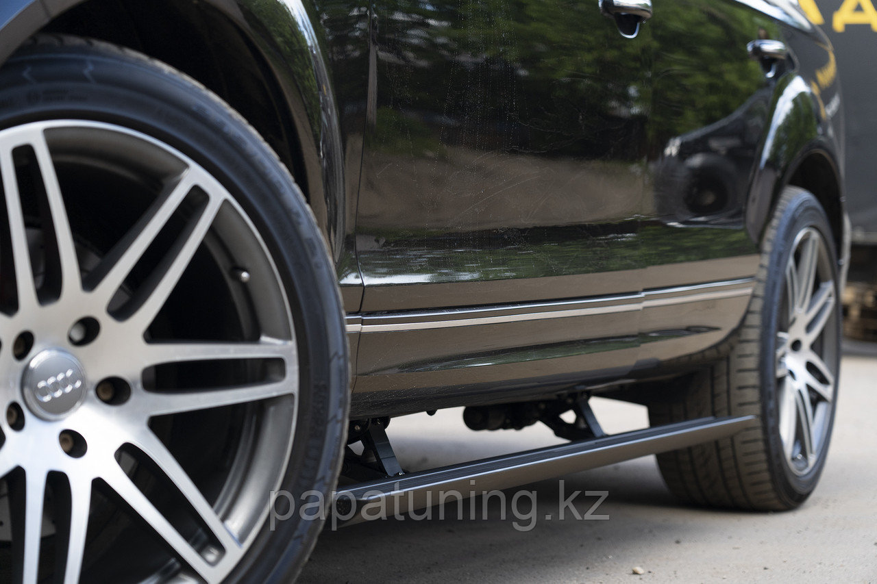 Пороги выдвижные электрические ОЕМ для Audi Q7 4L 2010-2015 - фото 4 - id-p109297058