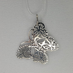 Ажурная серебряная подвеска с бабочкой SOKOLOV 94030030 серебро с родием вид серебряная подвеска бабочка