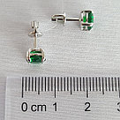 Серебряные пусеты с зелёным фианитом SOKOLOV 94020531 покрыто  родием, фото 3