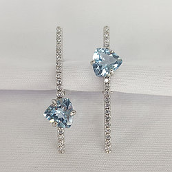 Серьги из серебра с топазами и фианитами SOKOLOV 92022198 серебро с родием, с английским замком