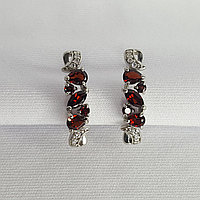 Серьги из серебра с гранатами и фианитами SOKOLOV 92021782 , с английским замком