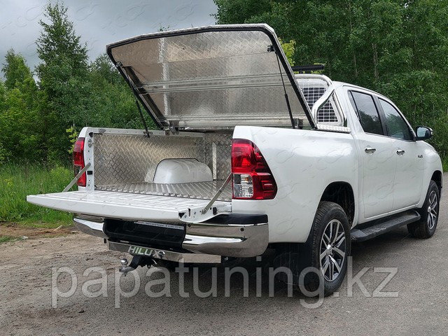 Защитный алюминиевый вкладыш в кузов автомобиля (без борта) ТСС Toyota Hilux 2020- - фото 2 - id-p109389754