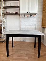 Прямоугольный стол БЕЛО-СЕРОВАТЫЙ  с черными Альфа ножками