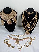 Оригинальные национальные украшения из Индии