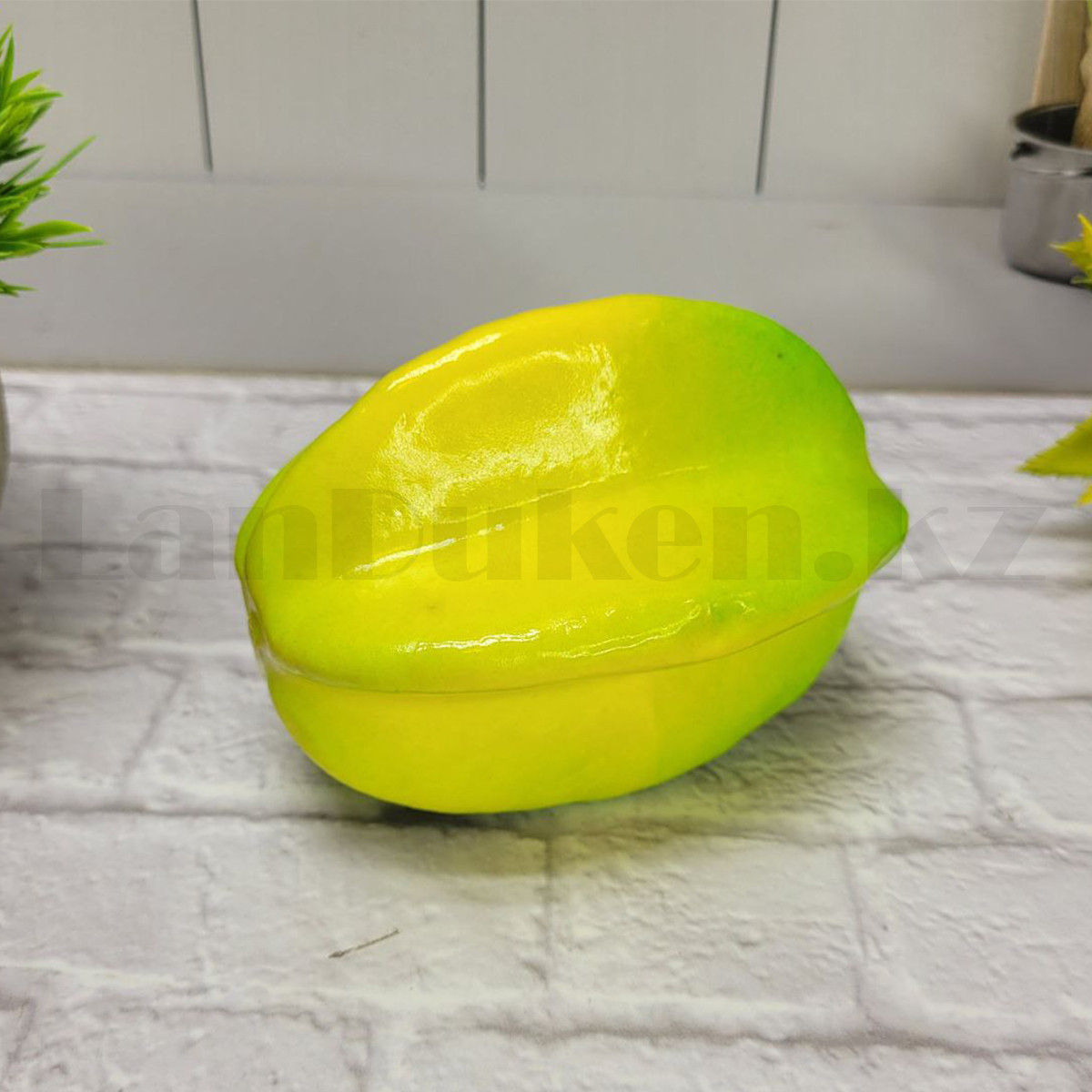 Искусственный фрукт карамбола 12 см - фото 1 - id-p109527229