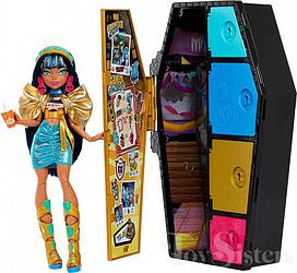 Кукла Monster High Клео Де Нил с шкафчиком
