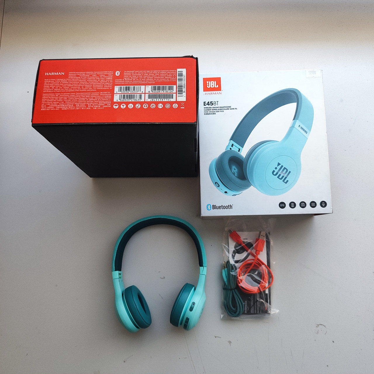 Bluetooth гарнитура JBL E45BT, 20Hz-20kHz, 32 Om, 96 dB, BT, Green - фото 1 - id-p109534006