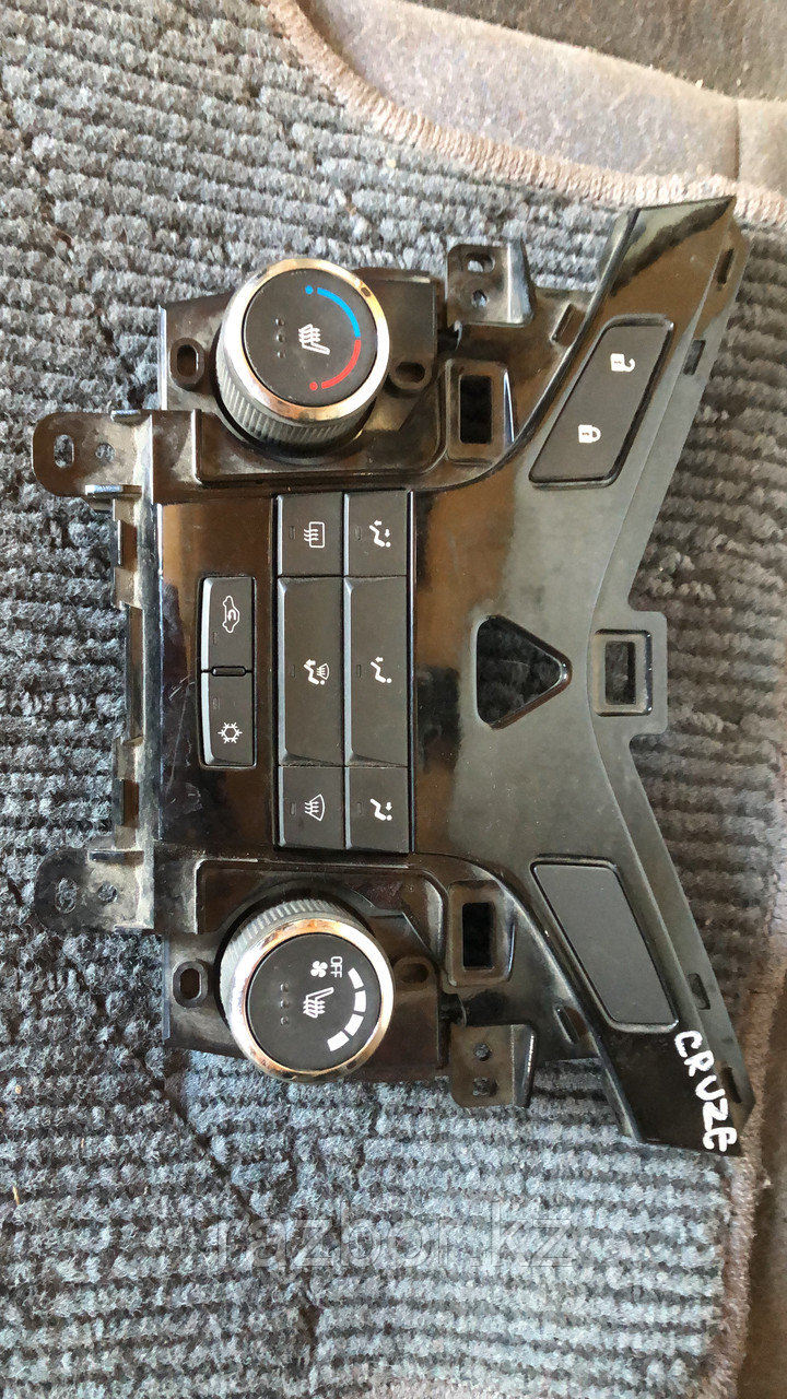 Блок управления климат-контролем