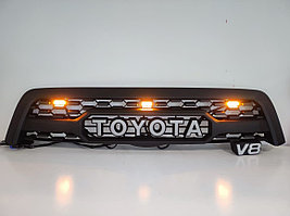 Решетка радиатора на Sequoia 2004-08 дизайн OFF ROAD