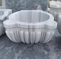 Курна из мрамора