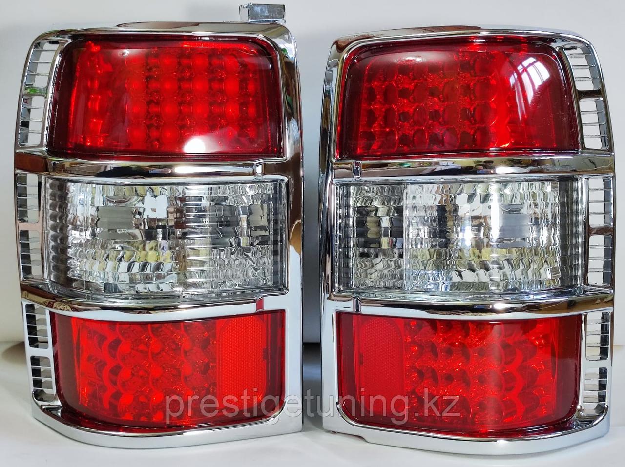 Задние фонари на Mitsubishi Pajero II 1991-1997 (Красно-белые) - фото 1 - id-p109892731
