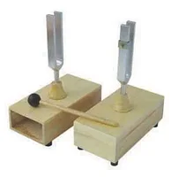 Камертоны на резонансных ящиках (пара)