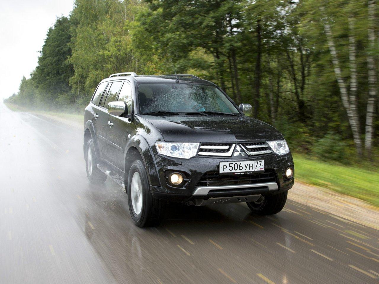 Авточехлы, чехлы на сиденья Mitsubishi Pajero Sport II 2013-2016 Автопилот (ромб/классика)