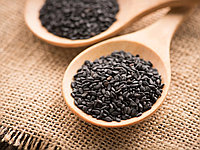 Кунжут черный
