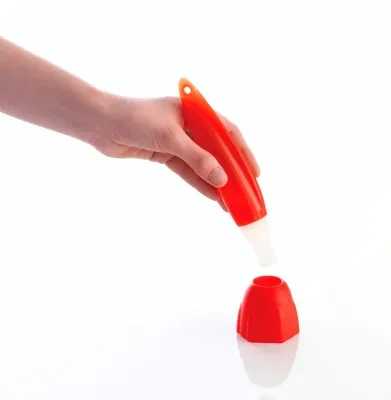 Кисточка Mastrad пипитка из силикона, оранжевый - на картоне F13309