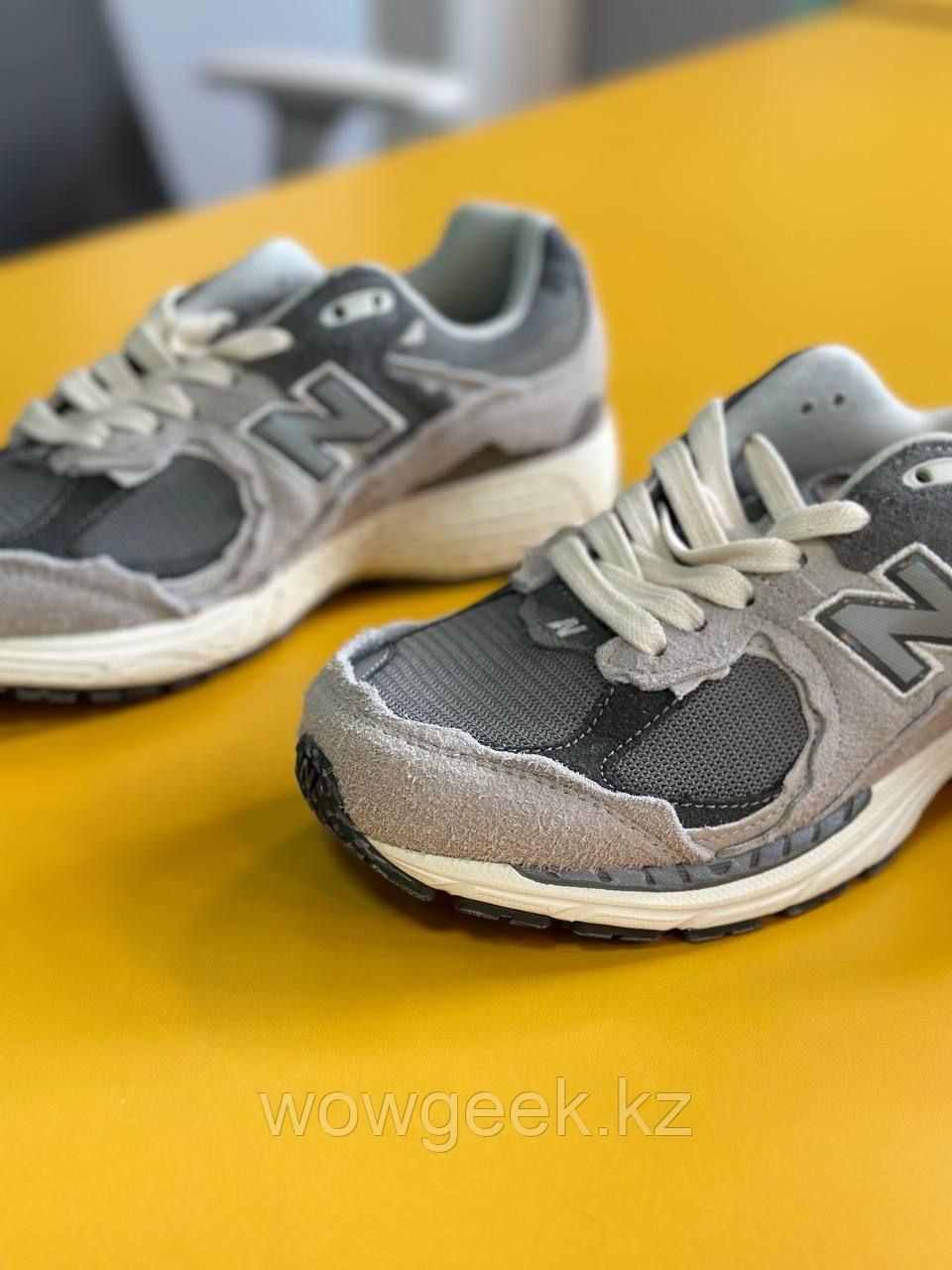 Кроссовки New Balance 2002R Премиум Качество