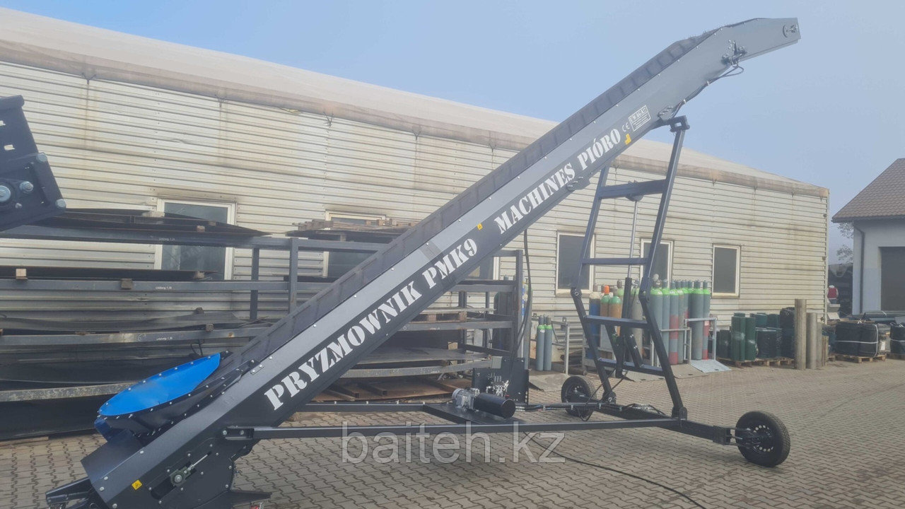 Наклонный конвейер буртоукладчик