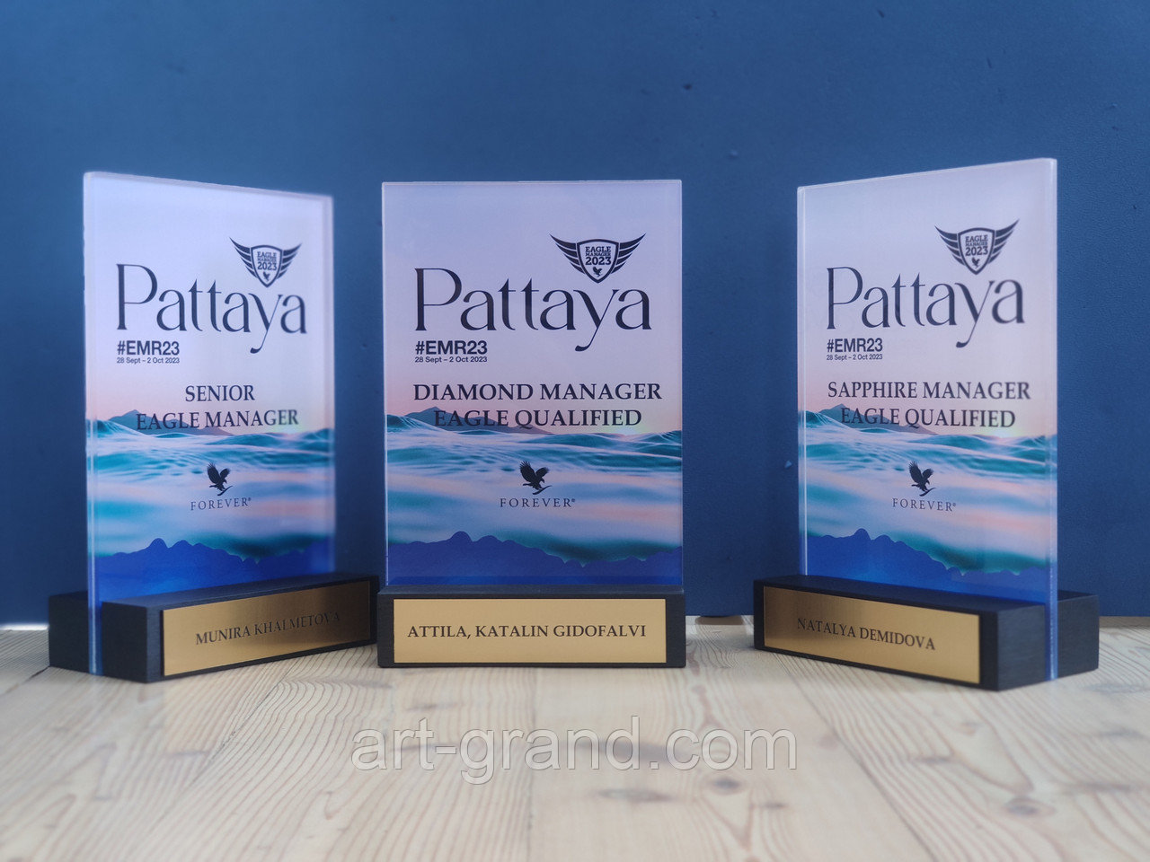 Подарочные плакетки