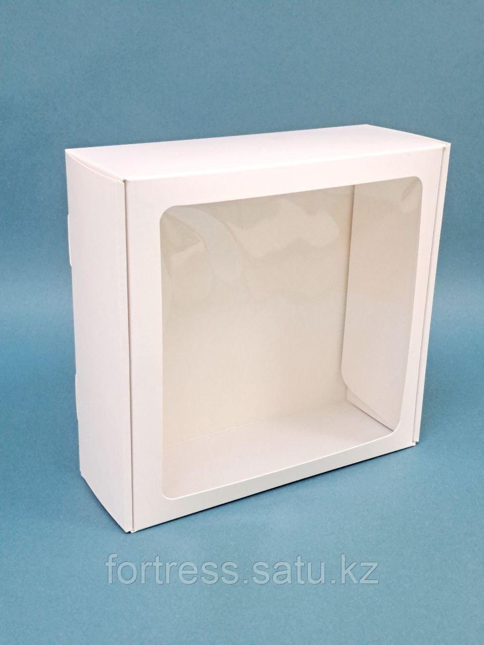 Коробка с квадратным окном 20*20,5*7,5см белая - фото 1 - id-p64005601