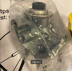 FUEL FILTER HEAD DL 10046958