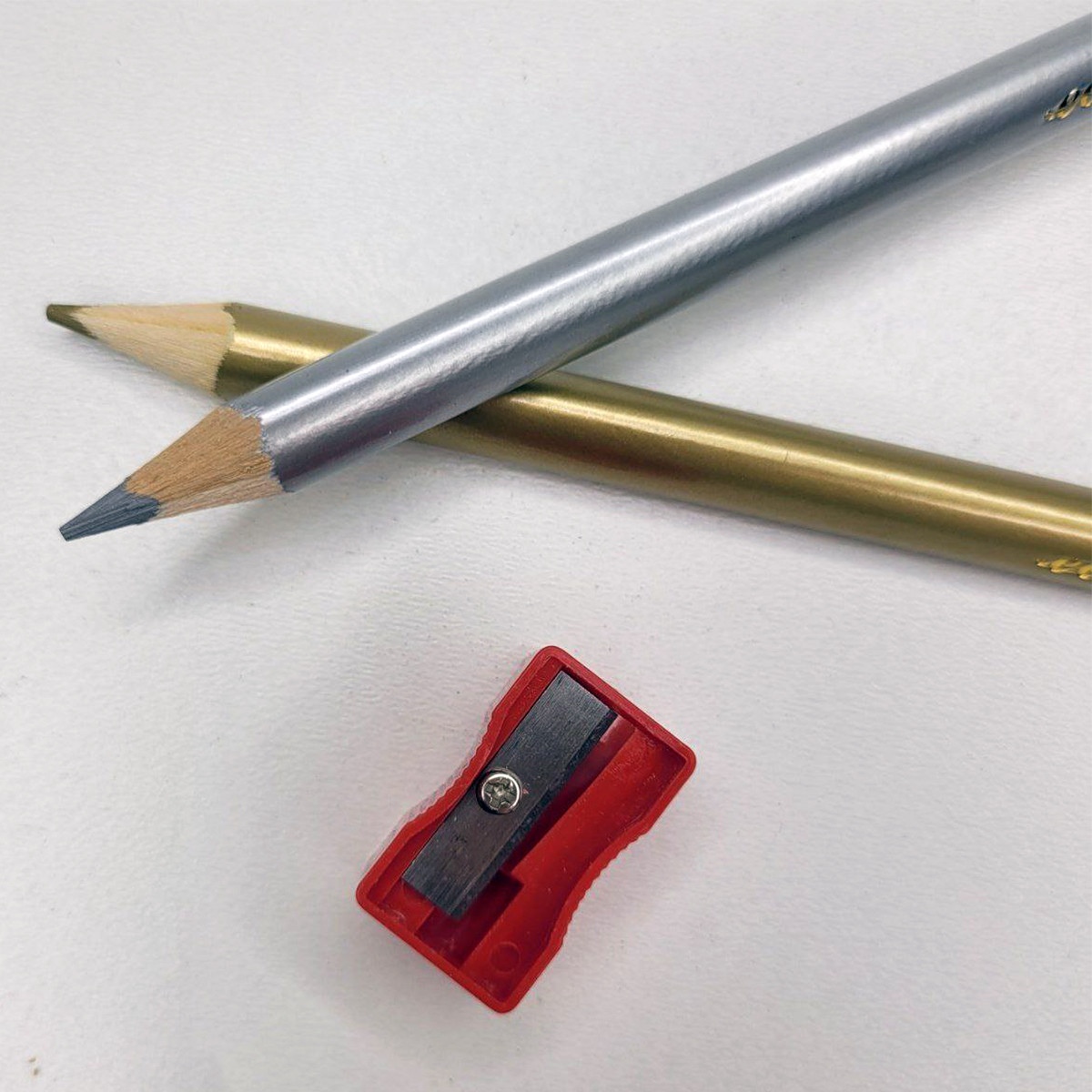 Набор цветных карандашей 6 шт трехгранные большие Color Pencils + точилка - фото 3 - id-p66392122