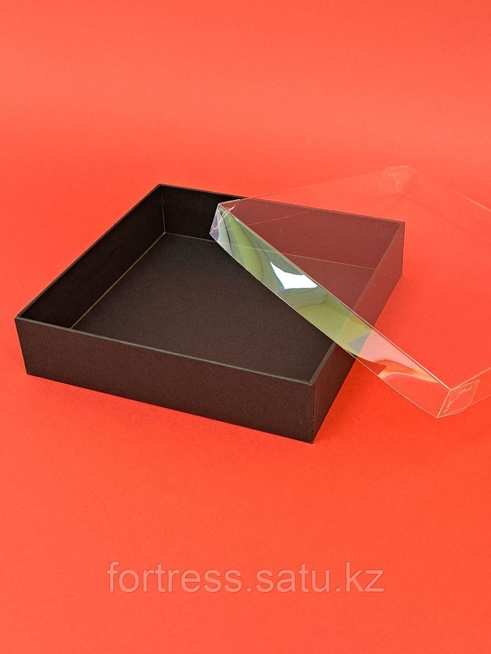 Коробка из твердого переплета с прозрачной крышкой черная 18*18*4 - фото 4 - id-p110209209