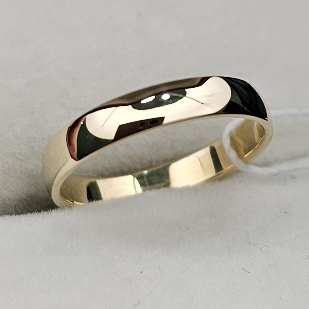 Обручальное кольцо 1,66 гр, размер 15  золото 585 проба