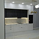 Кухонный гарнитур черно-белый, фото 2