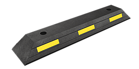 Колесоотбойник резиновый КР-1.0 (скошенный угол)