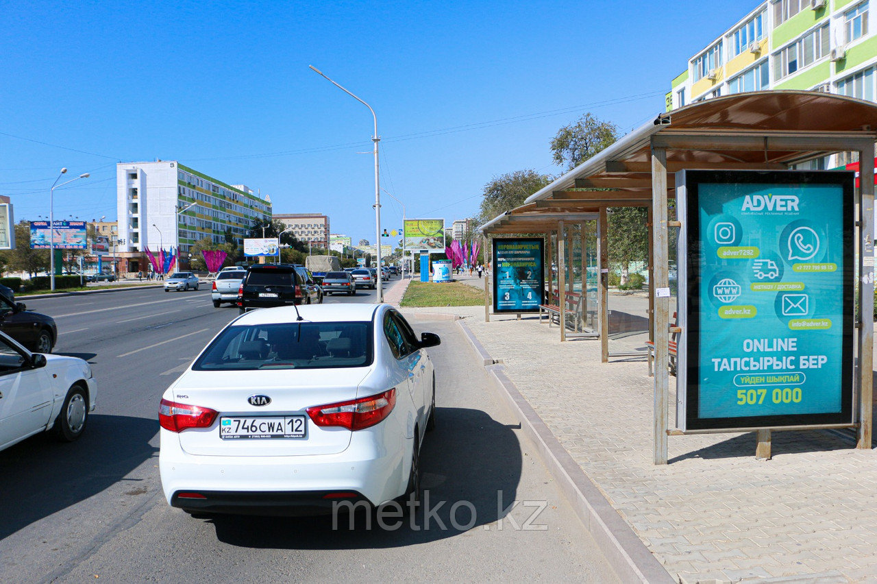 Реклама на остановках 6 мкр., в районе дома №36 г. Актау