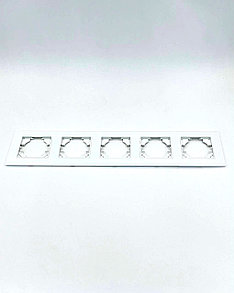 Рамка ZION 5-АЯ (пятерная) белая стекло