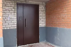 Подъездные металлические двери от производителя