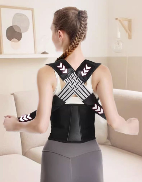 Керемет қисықтары бар жалаңаш фотосуреттер