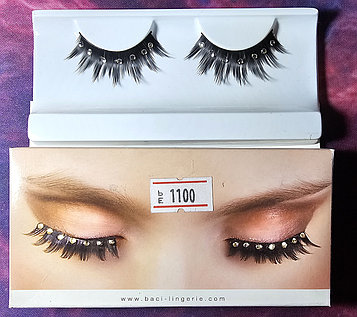 Кірпіктер ринстондармен, желімсіз сәндік.