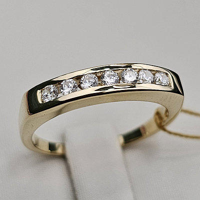 Золотое кольцо   3.38 гр. 585 проба,17 размер