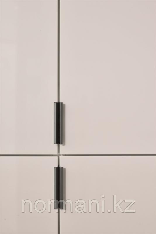 Ручка торцевая EDGE Straight  серый матовый NCS 5000-N with structu