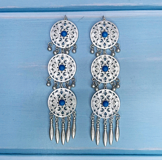 Шашты әйелдердің зәр шығару суреттері