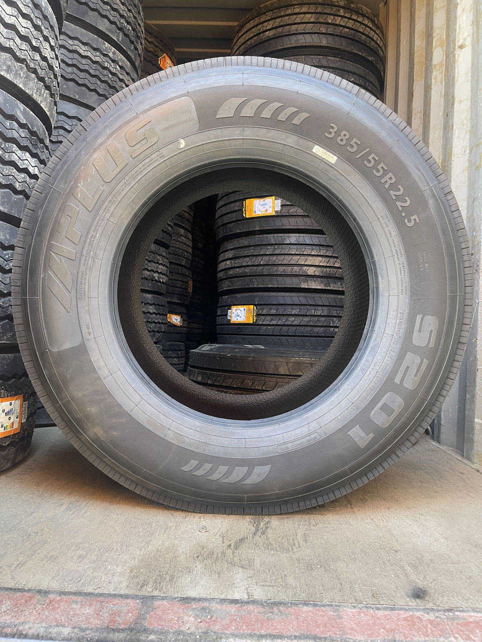 Aplus Грузовые шины 385/55 R22.5 S201 20PR 160L M+S (рулевые) - фото 3 - id-p110659630