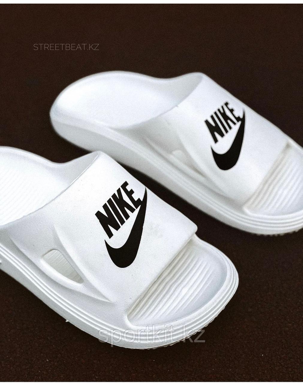 Шлепки Nike бел чер над - фото 2 - id-p110659687