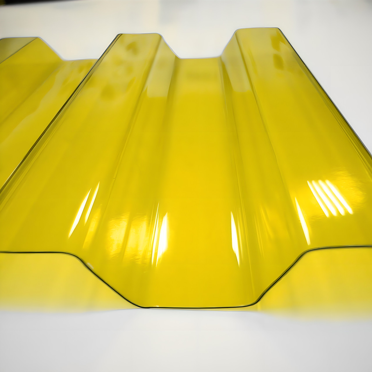 Профилированный поликарбонат (прозрачный шифер) BORREX толщина 0.8 мм, желтый - фото 1 - id-p110723326