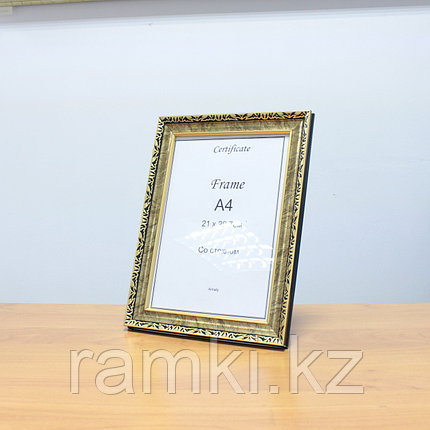 Рамка А4 золотистая, фото 1