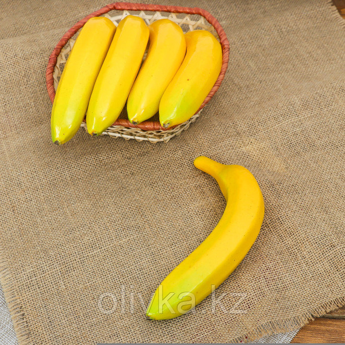 Муляж "Банан" 20 см, жёлтый